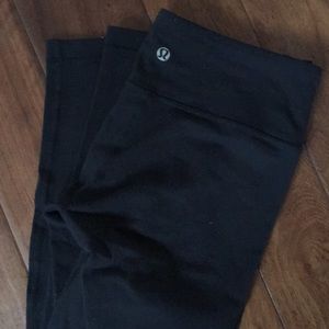 Lululemon black leggings. Some light pilling